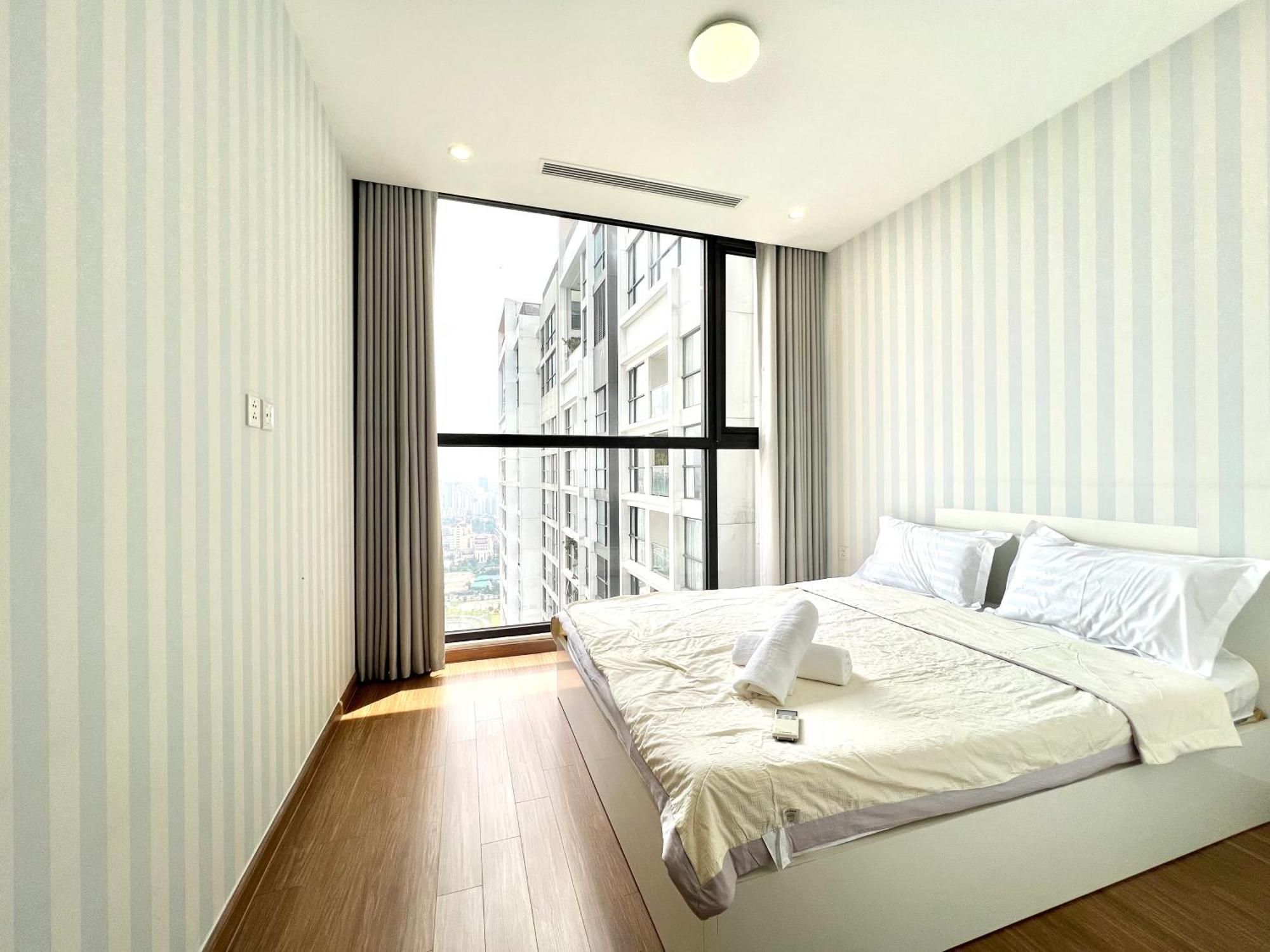 Luxury Apartment Vinhomes Skylake Hanoi Bagian luar foto