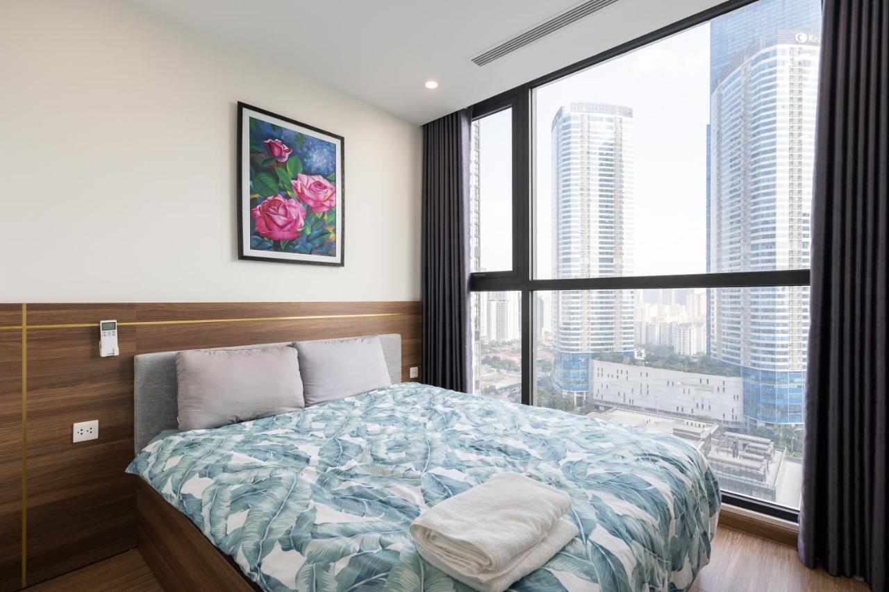 Luxury Apartment Vinhomes Skylake Hanoi Bagian luar foto